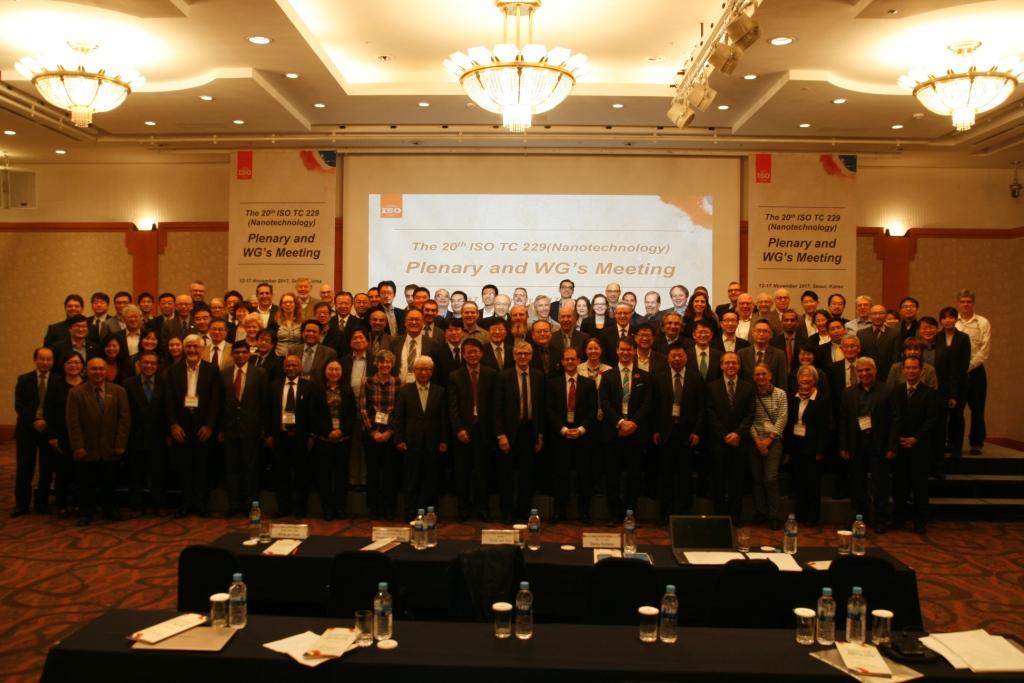 나노기술(ISO TC229) 국제표준회의 회의 단체 사진