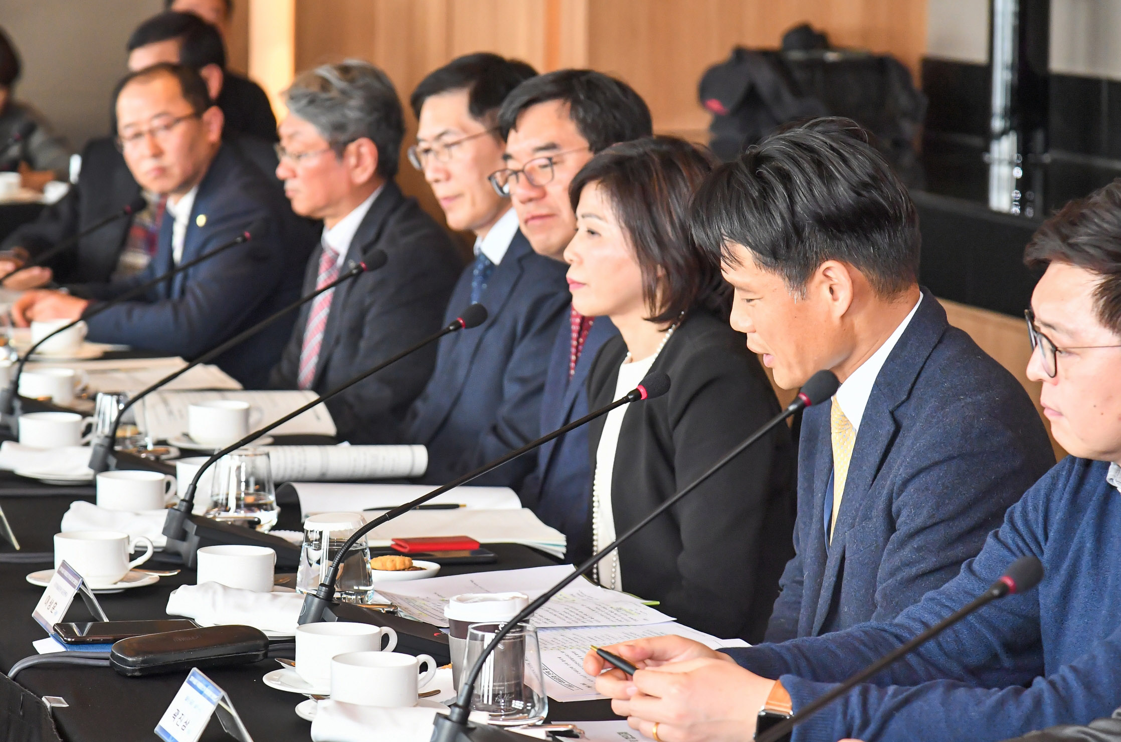 사실상 국제표준화 전략협의체 발족 및 컨퍼런스 개최